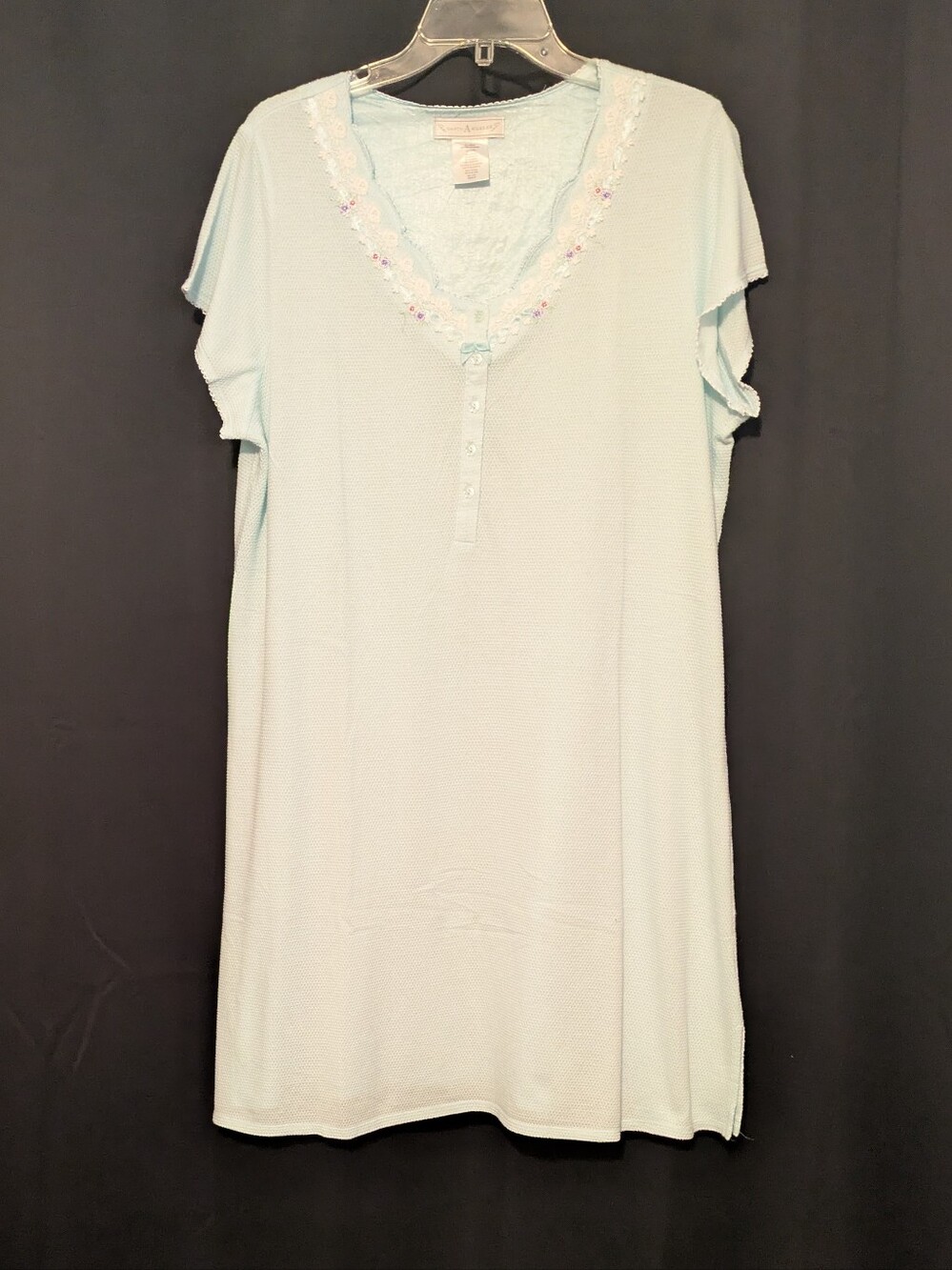 Earth Angels Women's Light Blue V-Neck Nightshirt with Flowered Ribbon Lace XL